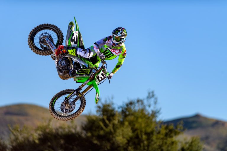 How to Transform Your Dirt Bike with Custom MX Graphics: A Step-by-Step Guide Dirt Bike